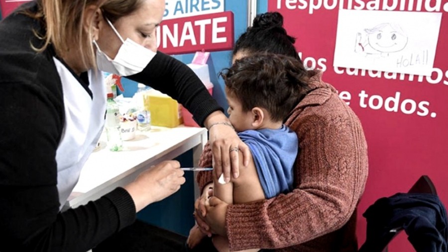 Vizzotti dialogará con pediatras para promover la vacunación en niños