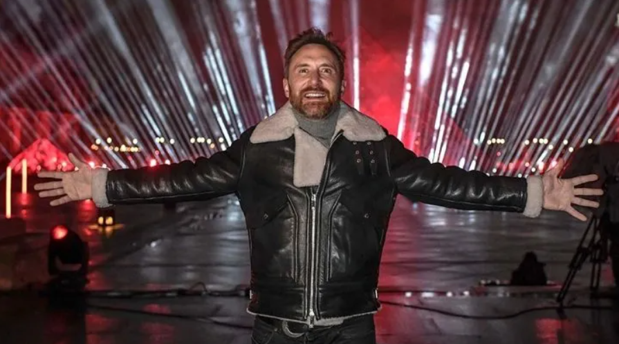 El DJ y productor francés David Guetta colmó el Movistar Arena 