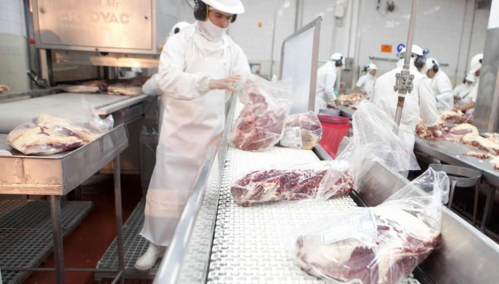 La carne argentina sigue conquistando el mundo: Argelia también comprará cortes con hueso