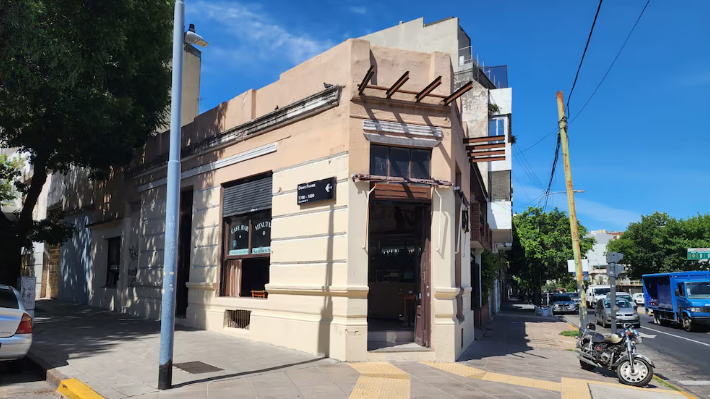 Cafetines de Buenos Aires: una esquina con perfume a tango donde se alimentaban los secuestradores de Macri