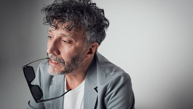 Fito Páez desata la locura en Buenos Aires y agrega una tercera noche tras dos Movistar Arena agotados