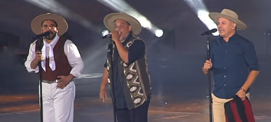 Cuarta luna de Cosquín: una noche de poesía, cultura y fiesta popular en la Próspero Molina