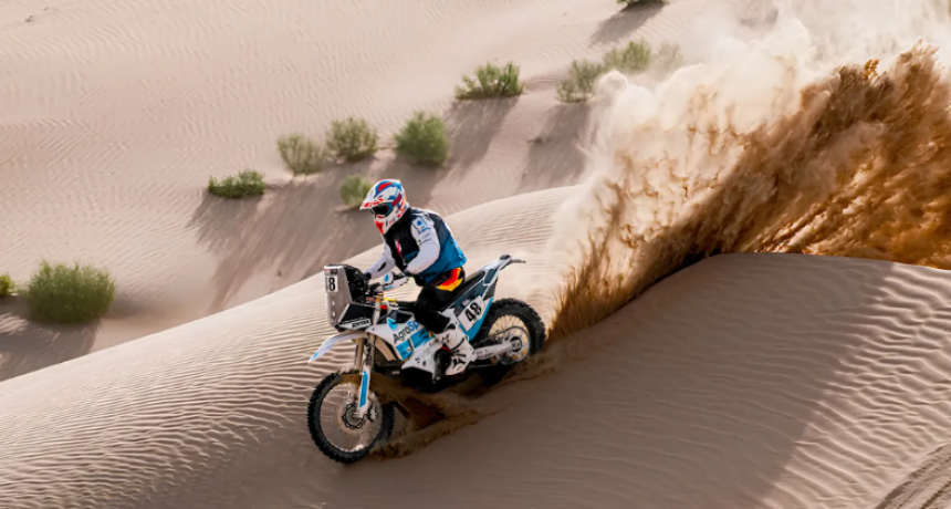 Del tractor a las dunas: el cordobés que terminó el Dakar y transformó la hazaña en ayuda social