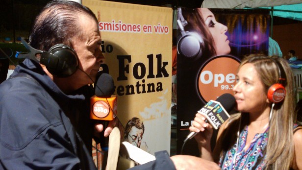 En vivo desde Baradero el festival nacional de musica popular argentina
