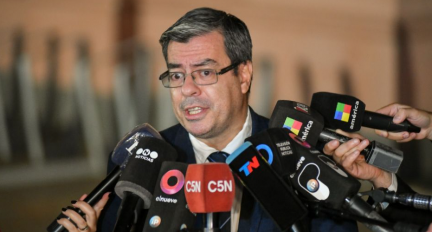  Germán Martínez se estrenó como jefe de bloque del FdT apuntando al consenso 