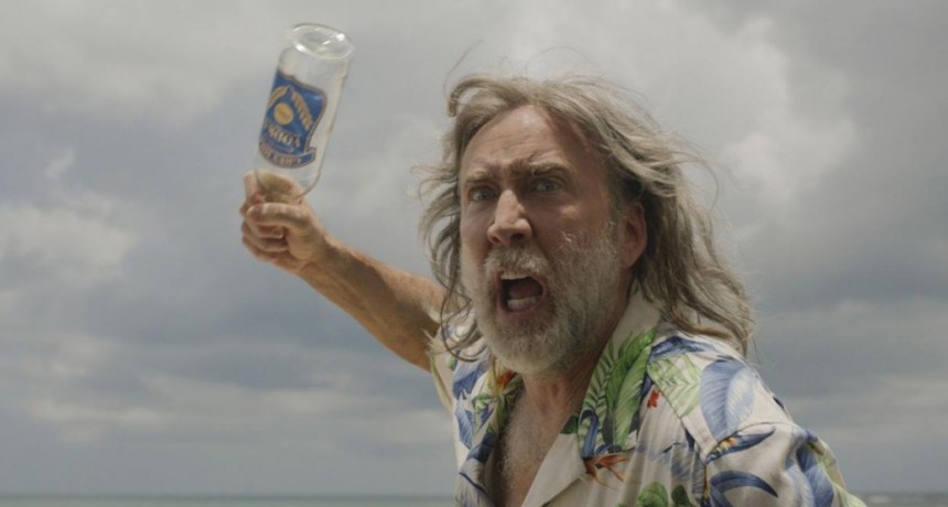 Nicolas Cage vuelve a su rol de héroe de acción en la comedia “Plan de retiro”