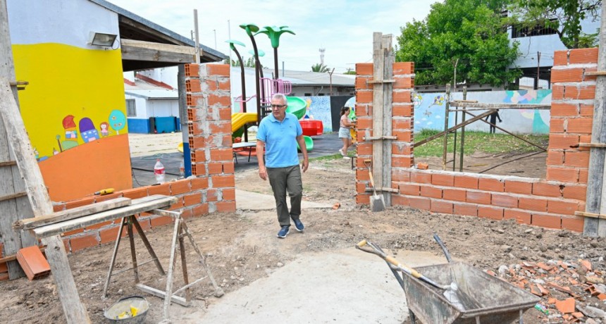 En Don Torcuato, el intendente Julio Zamora supervisó la ampliación del Jardín de Infantes Nº 933