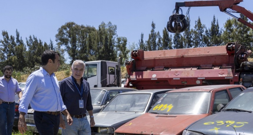 Bajo Boulogne: compactarán más de 1.300 autos abandonados