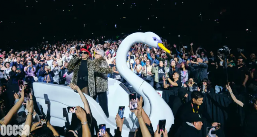 Miranda! se presentó en el Palacio de los Deportes