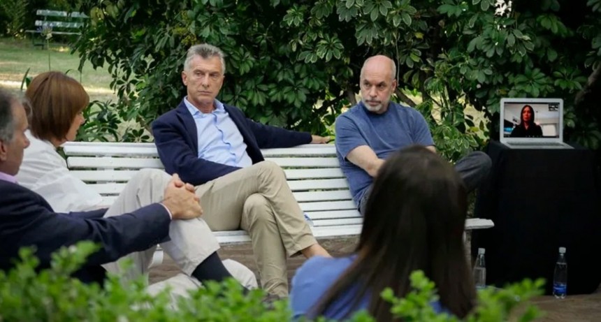 Macri reunió a los diputados que se levantaron de sus bancas en la Asamblea Legislativa