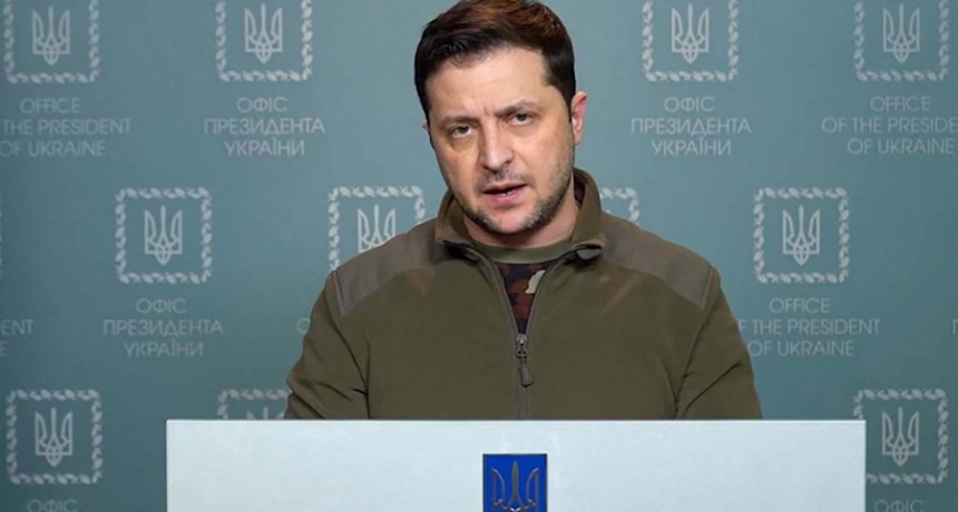  Zelenski cuestionó a la OTAN por no establecer una zona de exclusión aérea 
