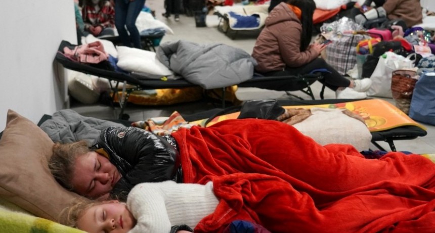 Postergan la evacuación: Ucrania y Rusia se acusan de incumplir el alto el fuego