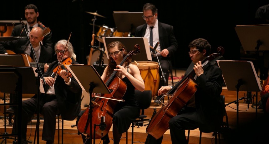 Homenaje a Piazzolla, por la Orquesta Nacional de Música Argentina