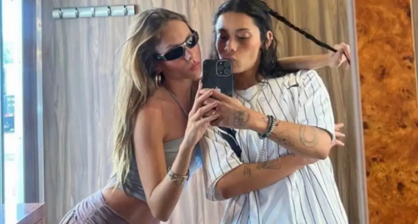 Quién es Niní Vélez y por qué se cree que es la novia de Ester Expósito: las pruebas