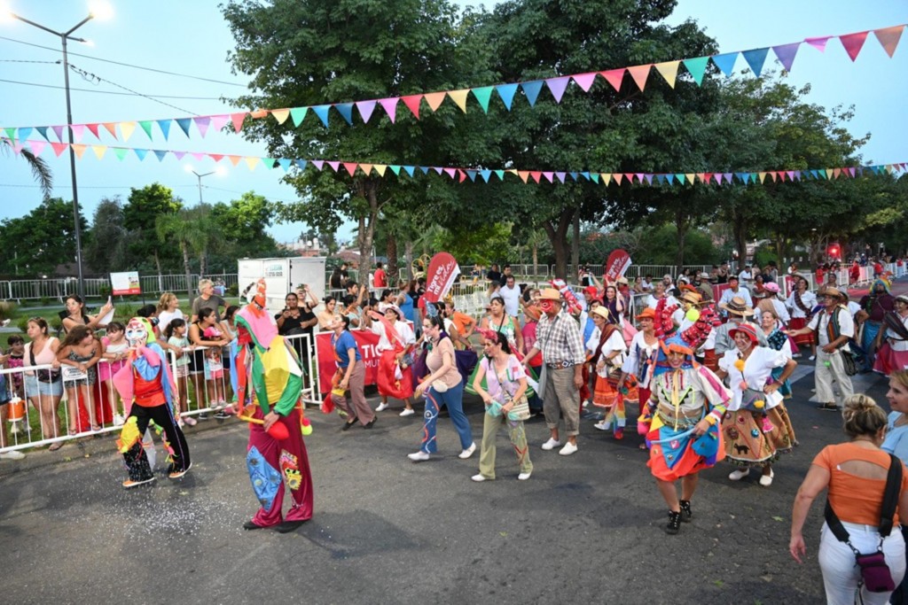 Con una gran fiesta familiar, comenzaron los Carnavales 2025 del Municipio de Tigre