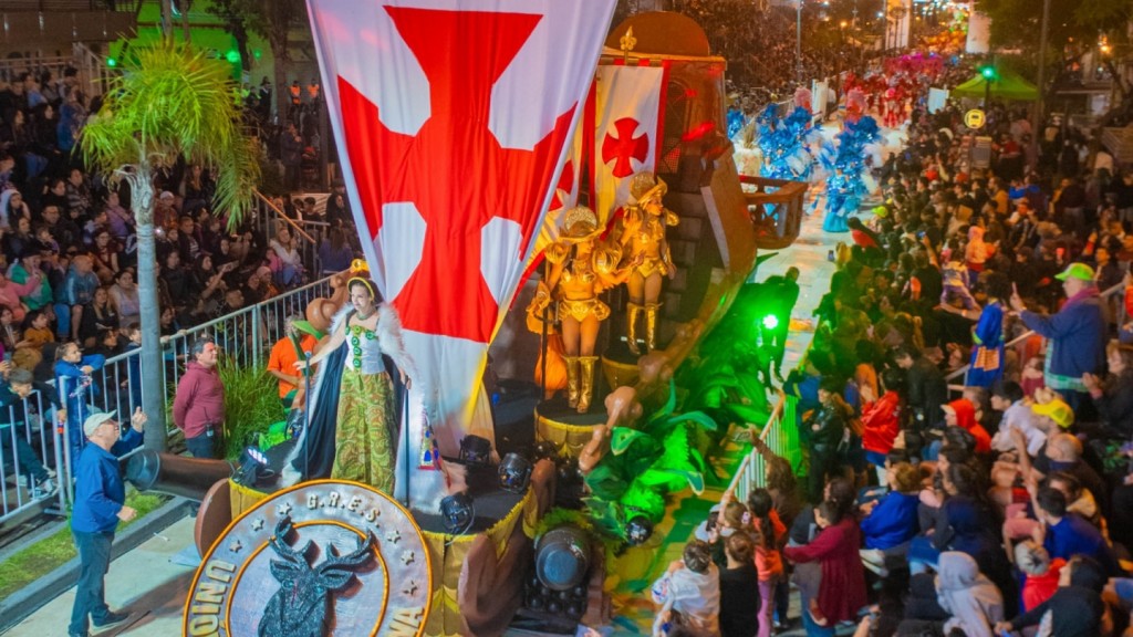 Más de 200.000 personas disfrutaron el Gran Corso Familiar de San Fernando