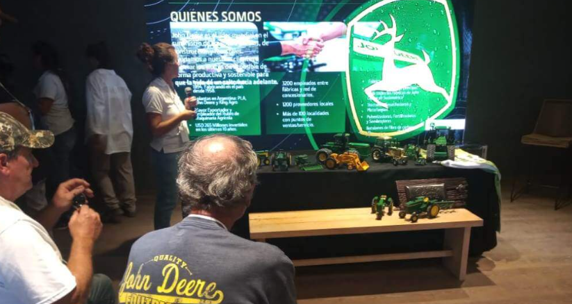 La historia de la maquinaria agrícola, en miniatura: los coleccionistas que sorprendieron en Expoagro