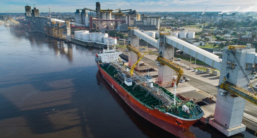 Se reaviva el enojo del agro por el Puerto de Quequén: “¿En qué quedó? En el peor de los capítulos”