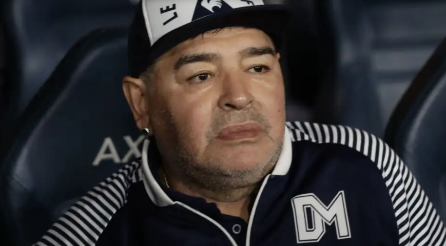 Vuelven a postergar el juicio por la muerte de Diego Maradona: cu&aacute;ndo comenzar&aacute; ahora