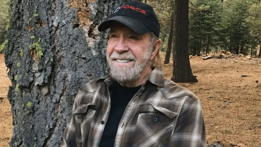 Muri&oacute; Chuck Norris: impacto global por la muerte de la leyenda