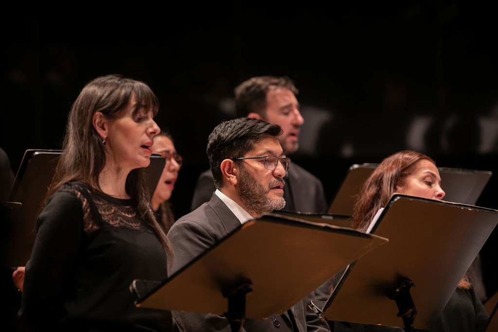 Oto&ntilde;o en Mendoza, por el Coro Nacional de M&uacute;sica Argentina e invitados