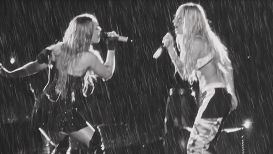 Show bajo la lluvia: &Aacute;ngela Torres se sum&oacute; a Tini Stoessel en C&oacute;rdoba y desat&oacute; la emoci&oacute;n