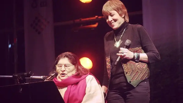 Teresa Parodi defendi&oacute; a Mercedes Sosa y reivindic&oacute; el folklore ante burlas