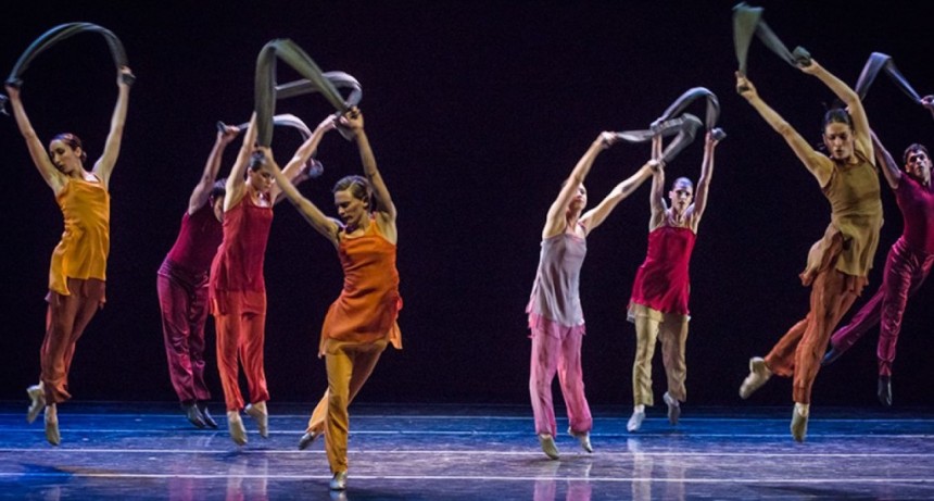 Stekelman en tres tiempos: el Ballet Contempor&aacute;neo lleva su legado al aire libre