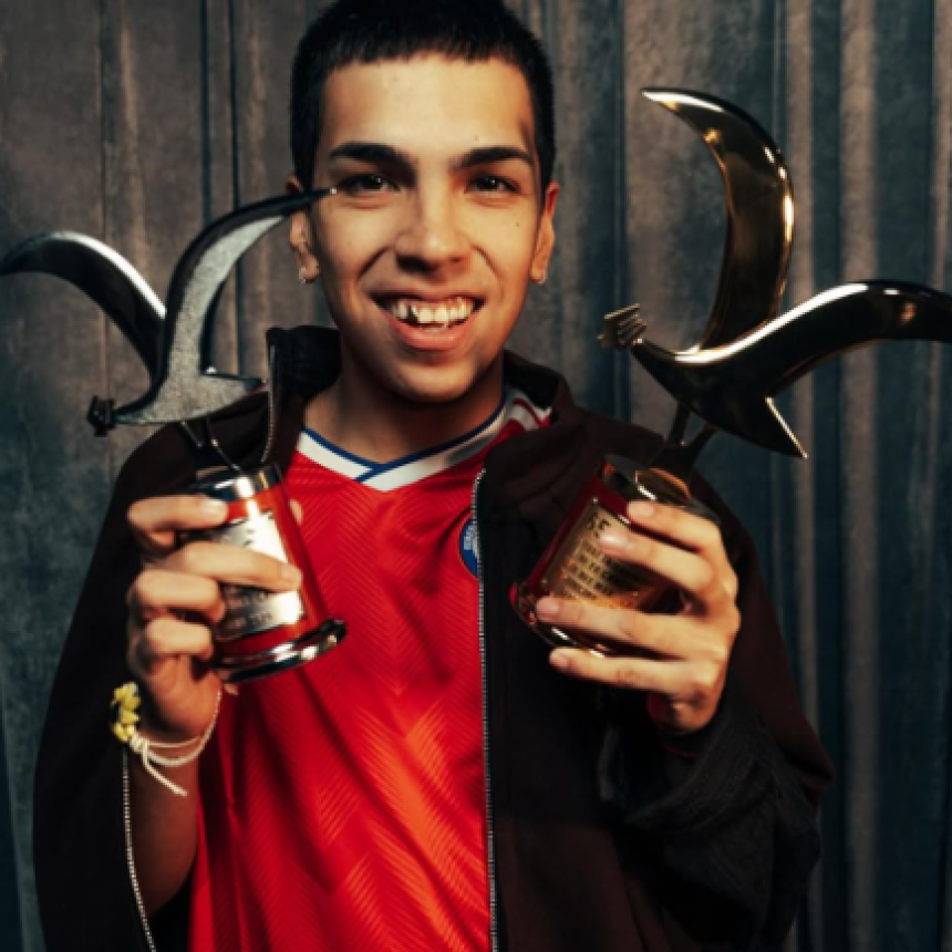 Milo J conquist&oacute; Vi&ntilde;a 2026 y va por el Monumental de Santiago