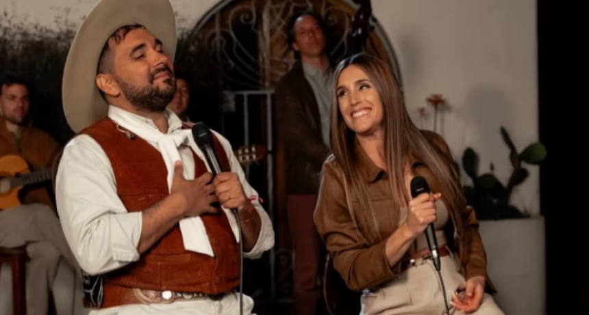 Soledad Pastorutti emociona con una nueva versi&oacute;n de &ldquo;Hoja en blanco&rdquo; junto a L&aacute;zaro Caballero en su proyecto Casa Sole