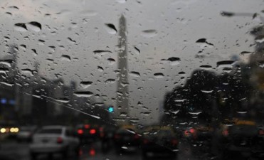 Martes con lloviznas aisladas y una máxima de 21 grados