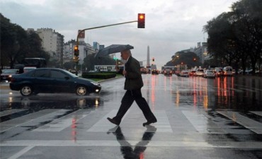 Jornada con lluvia y lloviznas en la Capital Federal y sus alrededores
