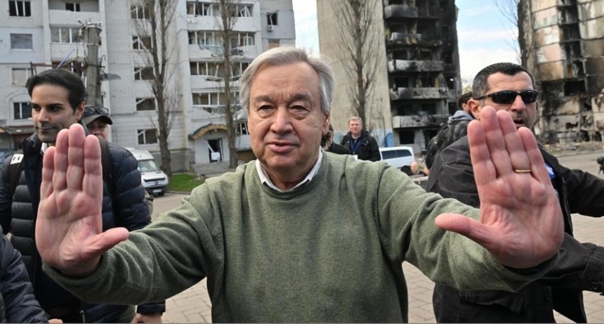 Guterres le pidió a Rusia colaborar con investigación de crímenes de guerra en Ucrania