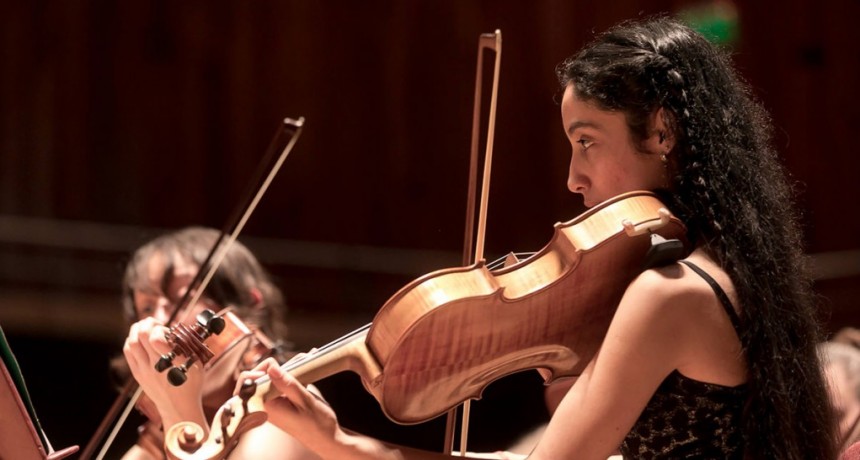 Sinfónica Juvenil Nacional Libertador San Martín: obras de Liszt, R. Strauss y Piazzolla