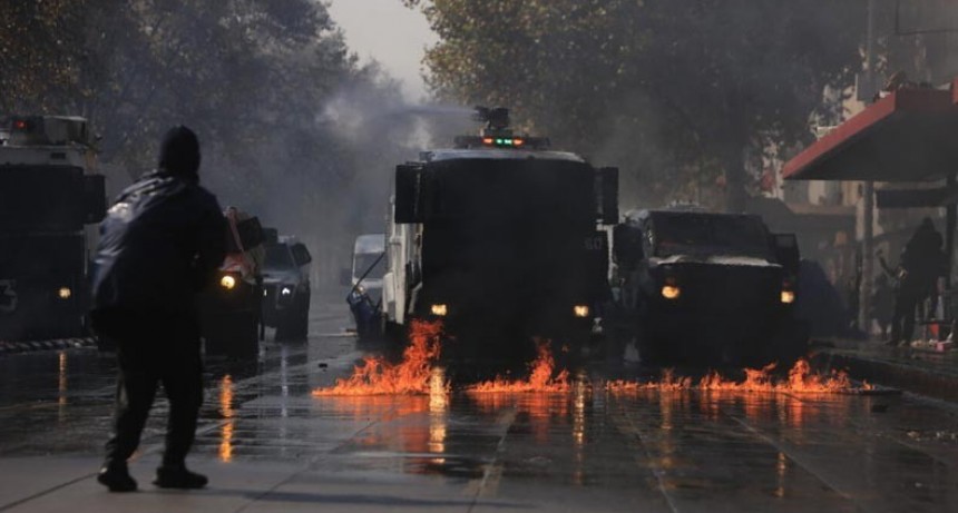  Tres heridos de bala en ataque a una manifestación por el 1 de Mayo en Chile 