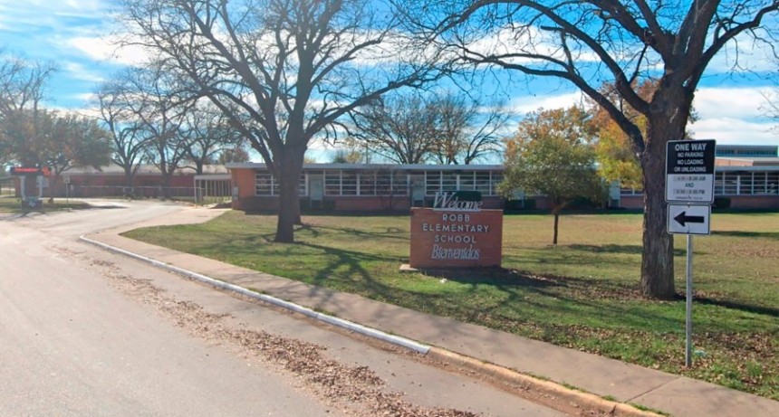 Dos niños muertos y una docena de heridos tras un tiroteo en una escuela de Texas