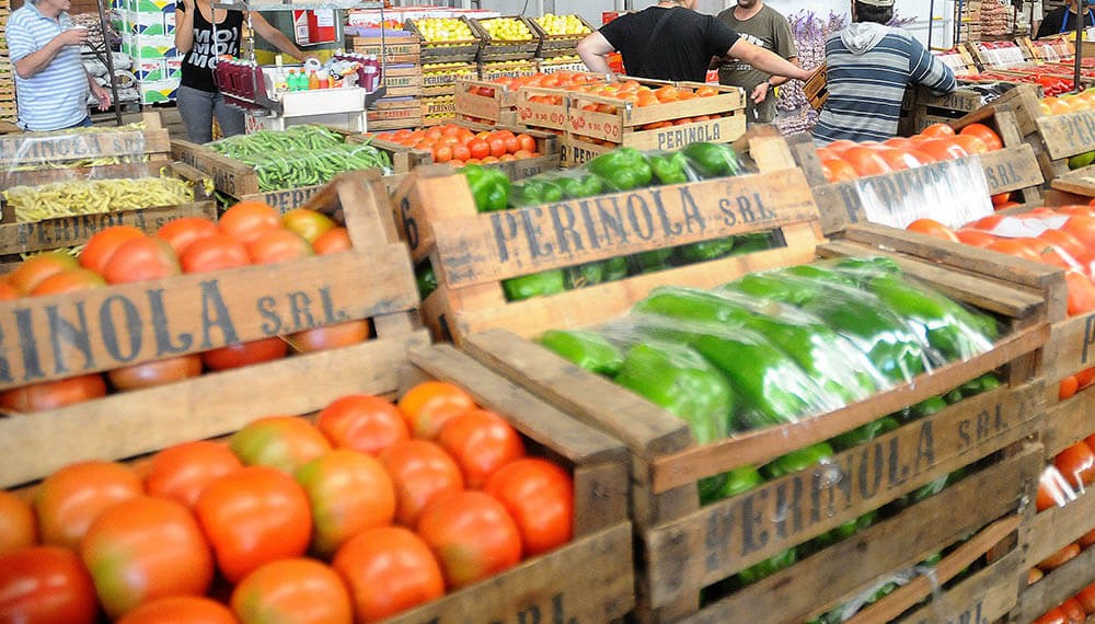 En abril, la inflación mensual de los alimentos llegó a los dos dígitos: sucedió después de 21 años