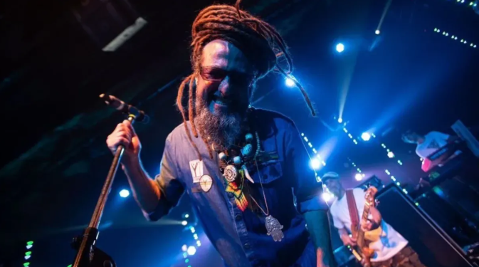 Nonpalidece regresa a Groove