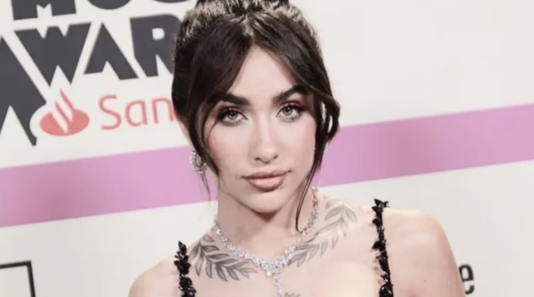 María Becerra postergó el lanzamiento de su nuevo tema