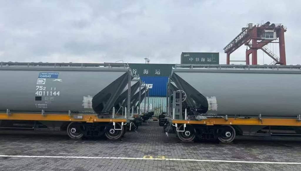 Con financiamiento de tres agroexportadoras, crecen y se fortalecen los trenes de cargas
