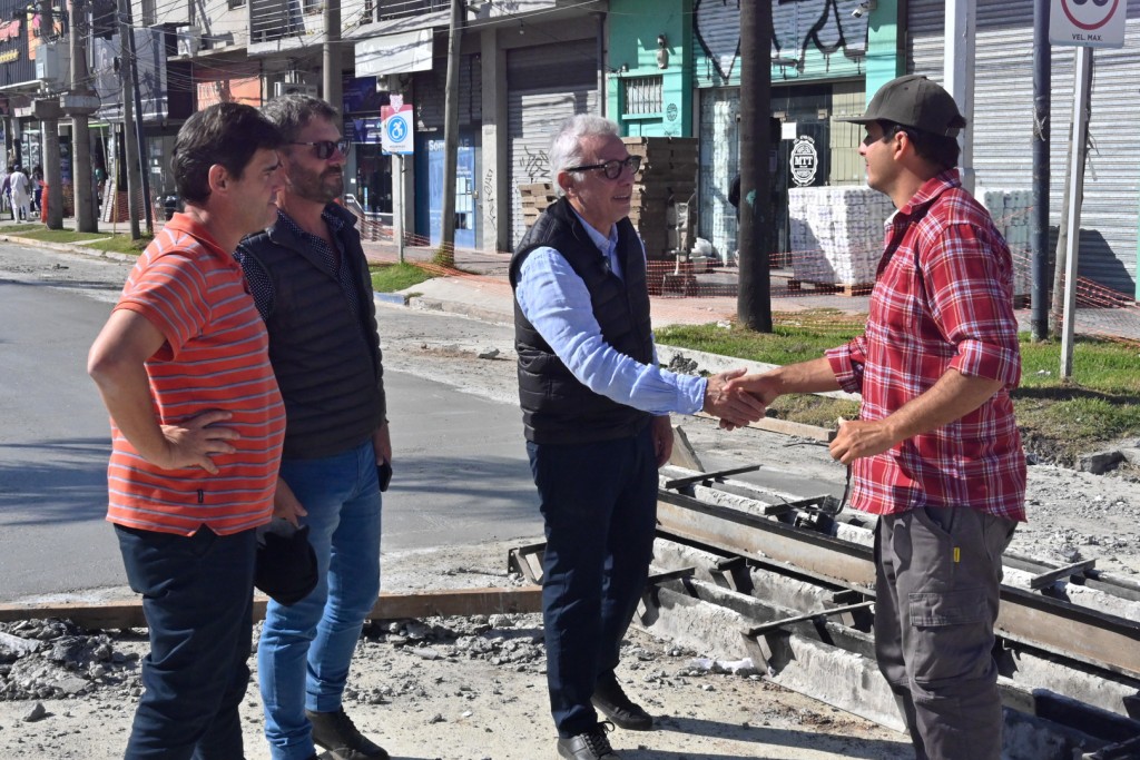 El Talar: Julio Zamora supervisó las obras de repavimentación sobre Ruta 197