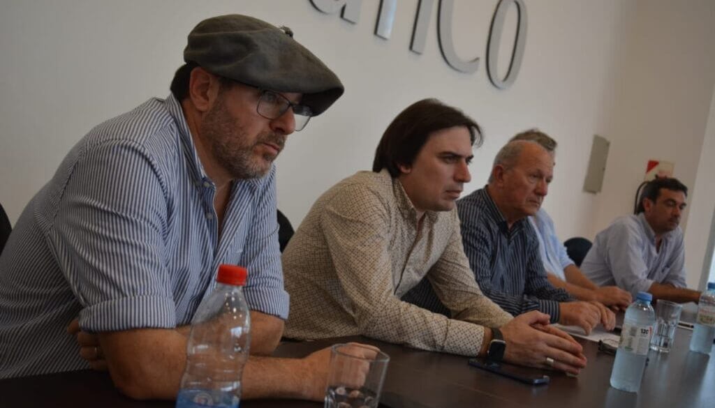 Retenciones: sin respuestas con soja y maíz, Coninagro pide la eliminación total para las carnes