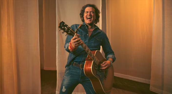 Carlos Vives present&oacute; &ldquo;El &Uacute;ltimo Disco Vol. 1&rdquo; con un emotivo regreso a sus ra&iacute;ces