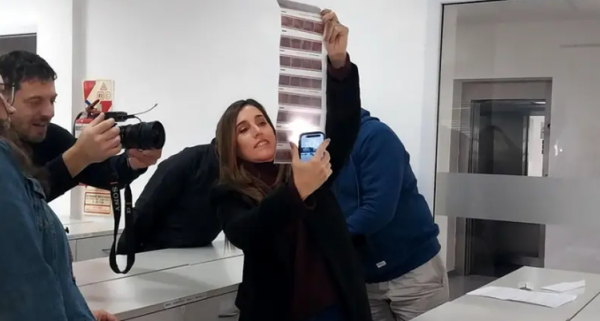 Soledad Pastorutti revivi&oacute; sus comienzos en una emotiva visita al norte argentino