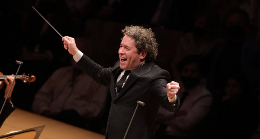 Dudamel renuncia como director musical de la Ópera de París