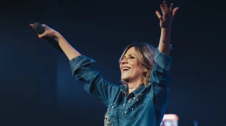 Marcela Morelo lleva su gira al Teatro Argentino