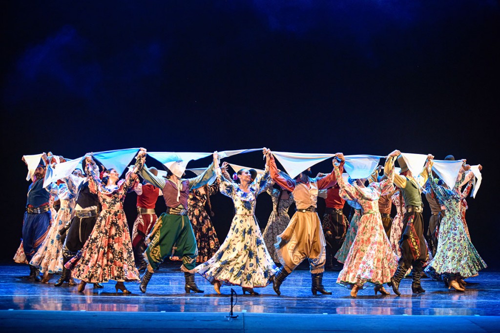 Mapa de las danzas argentinas: charla con integrantes del Ballet Folklórico Nacional