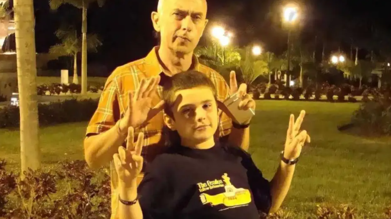 El hijo del Indio Solari qued&oacute; en el centro de la escena por una inesperada decisi&oacute;n