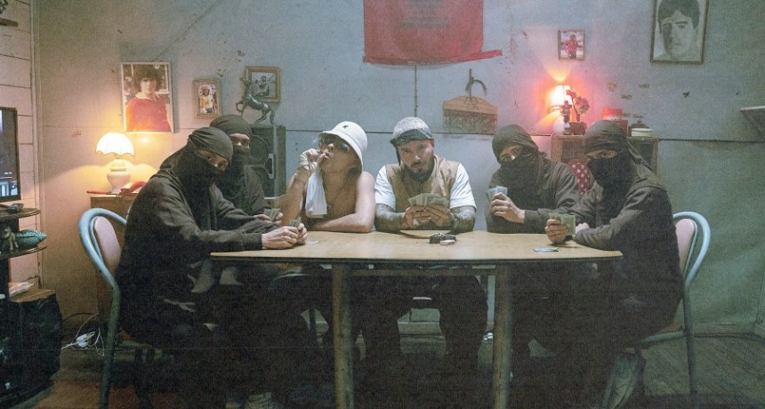 Trueno da “Un Paso Más”, esta vez hacia el reggaetón, junto a J Balvin