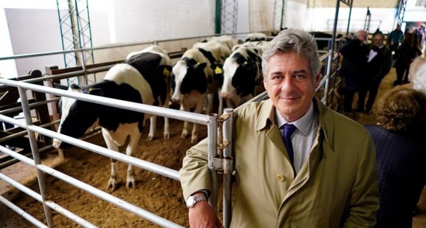 La despedida de Domínguez y la crítica del campo por la “inestabilidad”: tres ministros en una campaña